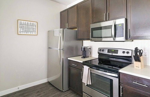 Katy Apartment | Landing | Stunning 2BD, Pool, Clubhouse