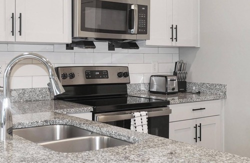 Fort Myers Apartment | Landing | Stunning 2BD, Gym, Pool