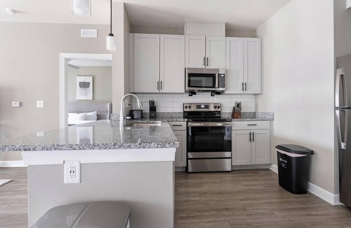 Fort Myers Apartment | Landing | Stunning 2BD, Gym, Pool