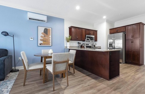 Johnstown Apartment | Landing | Stunning 2BD, Yoga Studio, Clubhouse