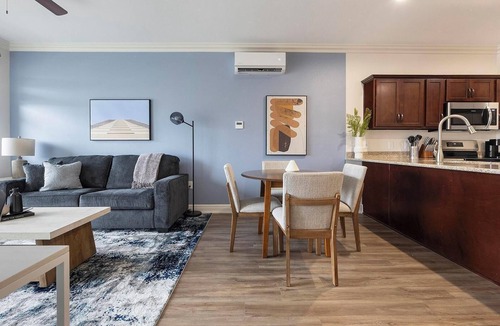Johnstown Apartment | Landing | Stunning 2BD, Gym, Clubhouse