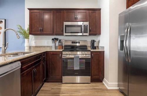 Johnstown Apartment | Landing | Stunning 2BD, Gym, Clubhouse
