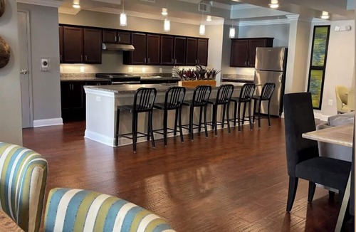 South Nashville Apartment | Landing | Stunning 2BD, Gym, Clubhouse
