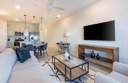 Wilmington Apartment | Landing | Stunning 3BD, Clubhouse, Yoga Studio