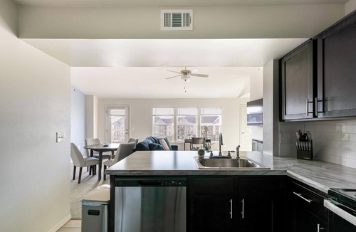 Yukon Apartment | Landing | Stunning 2BD, Clubhouse, Gym