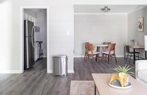 Homewood Apartment | Landing | Stunning 1BD, Clubhouse, Pool