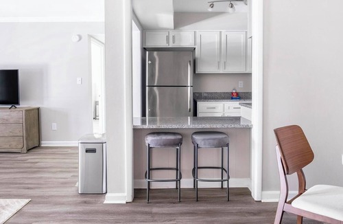 Homewood Apartment | Landing | Stunning 1BD, Clubhouse, Pool