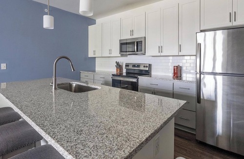 Sand Ridge Apartment | Landing | Stunning 2BD, Gym, Clubhouse