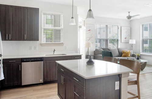 Pflugerville Apartment | Landing | Stylish 1BD, Clubhouse, Courtyard