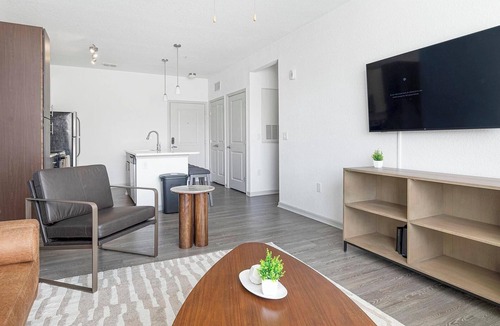 Fairvilla Apartment | Landing | Stylish 1BD, Clubhouse, Gym