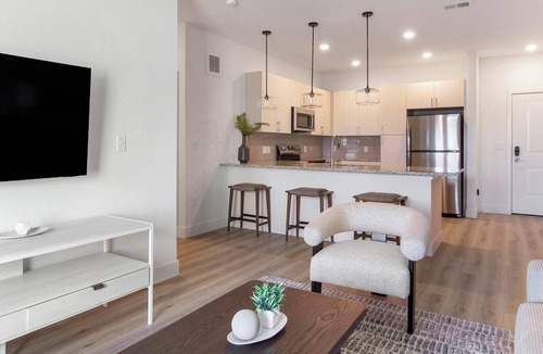 Firestone Apartment | Landing | Stylish 1BD, Clubhouse, Gym