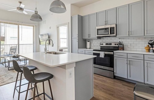 Austin Apartment | Landing | Stylish 1BD, Clubhouse, Pool