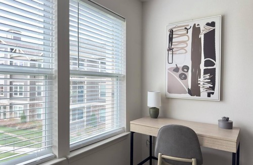 Belton Apartment | Landing | Stylish 1BD, Clubhouse, Pool
