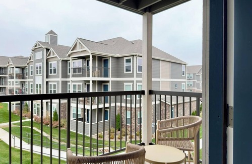 Belton Apartment | Landing | Stylish 1BD, Clubhouse, Pool
