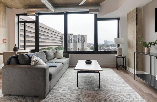 Baileys Crossroads Apartment | Landing | Stylish 1BD, Game Room, Gym