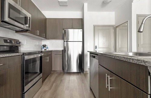 Paw Creek Apartment | Landing | Stylish 1BD, Gym, Clubhouse