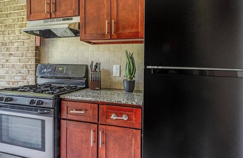 Greenbelt Apartment | Landing | Stylish 1BD, Gym, Pool