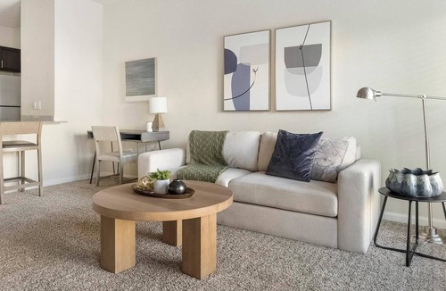 Austin Apartment | Landing | Stylish 1BD, Gym, Clubhouse