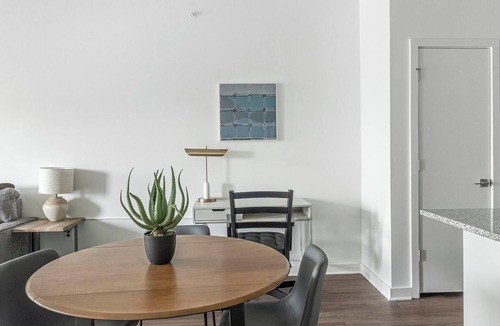 Southeast Raleigh Apartment | Landing | Stylish 1BD, Gym, Clubhouse
