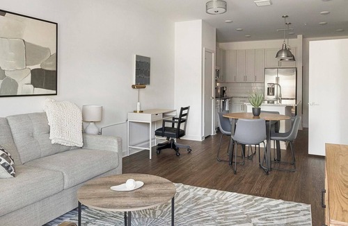 East Raleigh Apartment | Landing | Stylish 1BD, Gym, Yoga Studio