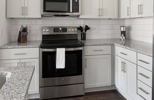 East Raleigh Apartment | Landing | Stylish 1BD, Gym, Yoga Studio