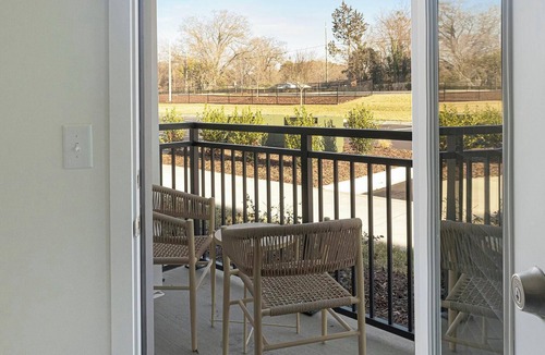 East Raleigh Apartment | Landing | Stylish 1BD, Gym, Yoga Studio