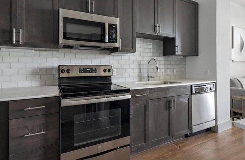 Montopolis Apartment | Landing | Stylish 1BD in Montopolis