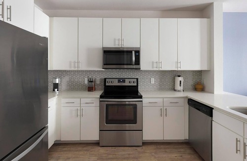 Fort Worth Apartment | Landing | Stylish 1BD in Downtown Fort Worth