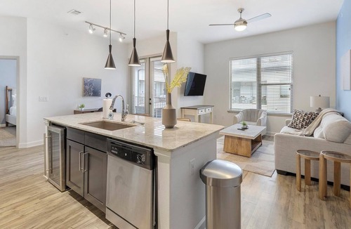 Fort Worth Apartment | Landing | Stylish 1BD, Gym, Game Room