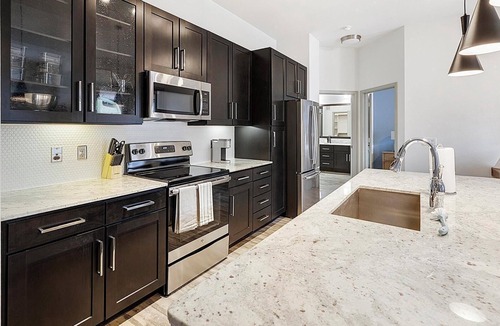 Fort Worth Apartment | Landing | Stylish 1BD, Gym, Game Room
