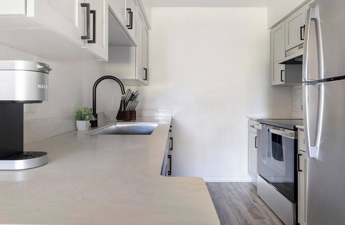 Fruitville Apartment | Landing | Stylish 1BD, Gym, Clubhouse