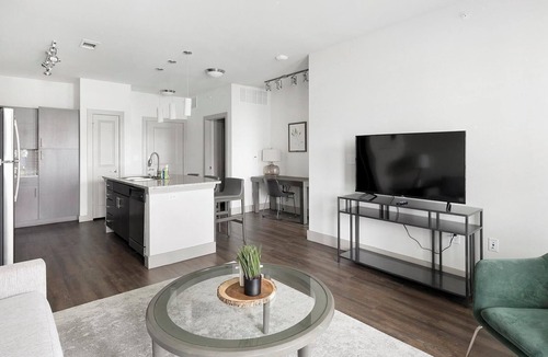 Haltom City Apartment | Landing | Stylish 1BD, Clubhouse, Yoga Studio