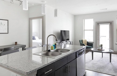 Haltom City Apartment | Landing | Stylish 1BD, Clubhouse, Yoga Studio
