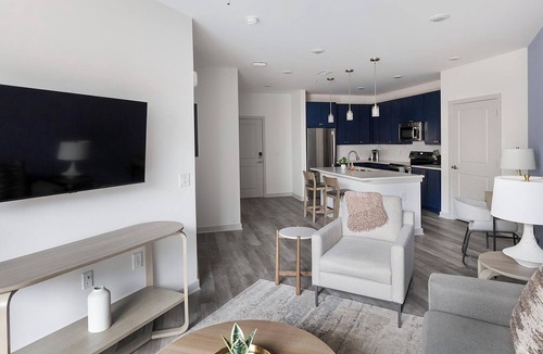 Huntsville Apartment | Landing | Stylish 1BD, Yoga Studio, Gym