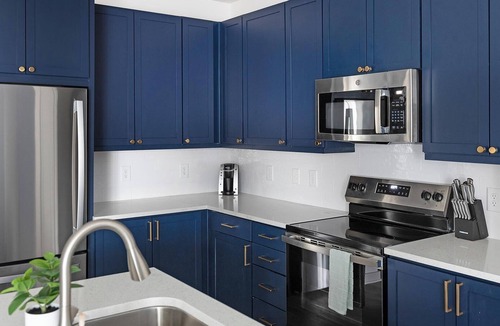 Huntsville Apartment | Landing | Stylish 1BD, Yoga Studio, Gym