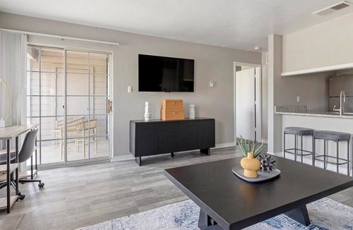 Royal Ridge Apartment | Landing | Stylish 1BD, Gym, Pool