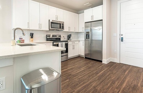 Wetmore Apartment | Landing | Stylish 1BD, Yoga Studio, Clubhouse