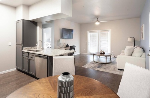 San Antonio Apartment | Landing | Stylish 1BD, Gym, Pool