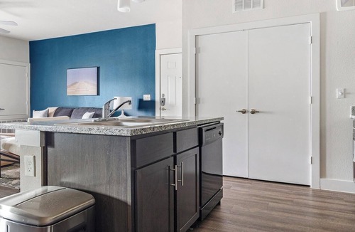 San Antonio Apartment | Landing | Stylish 1BD, Clubhouse, Gym