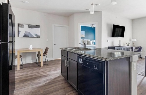 San Antonio Apartment | Landing | Stylish 1BD, Clubhouse, Gym