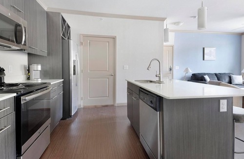 Wetmore Apartment | Landing | Stylish 1BD, Gym, Yoga Studio