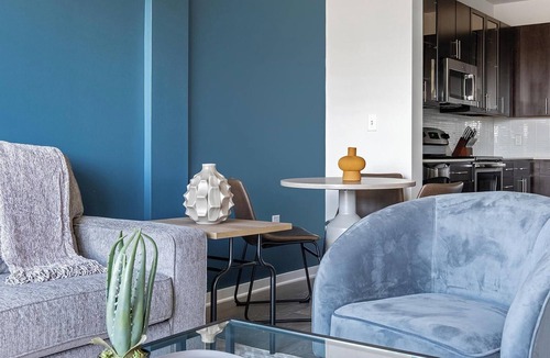 Woodland Heights Apartment | Landing | Stylish 1BD, Yoga Studio, Game Room