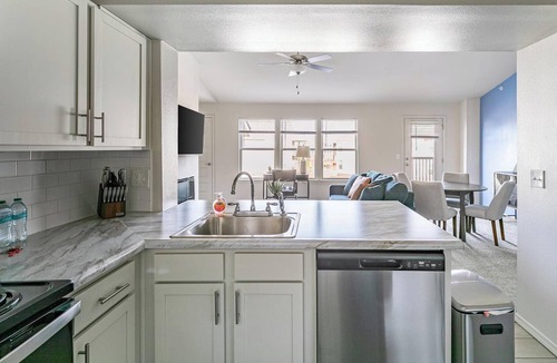 Yukon Apartment | Landing | Stylish 2BD, Clubhouse, Gym
