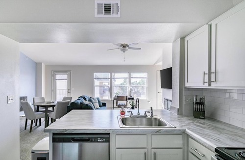 Yukon Apartment | Landing | Stylish 2BD, Gym, Clubhouse