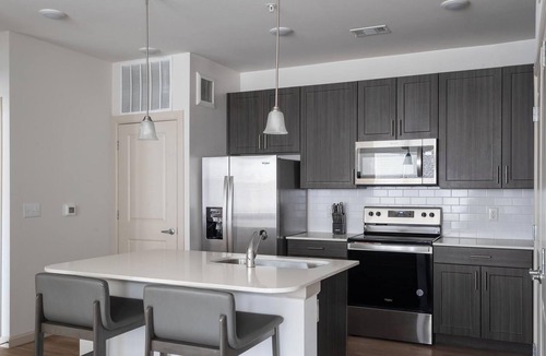Pflugerville Apartment | Landing | Stylish 2BD, Clubhouse, Gym