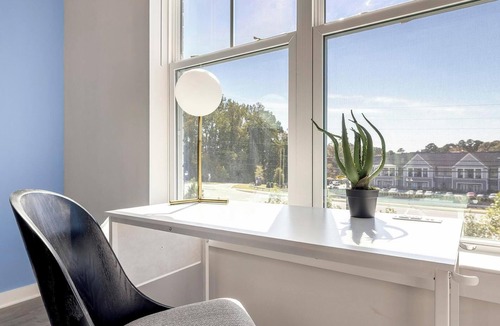 Sugar Hill Apartment | Landing | Stylish 2BD, Gym, Clubhouse