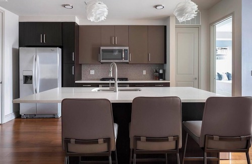 Houston Apartment | Landing | Stylish 2BD, Gym, Tennis Court