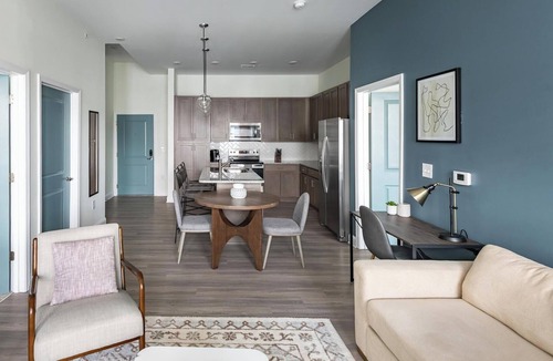 Wilmington Apartment | Landing | Stylish 2BD, Gym, Pool