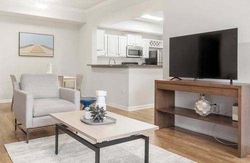 Piedmont Heights Apartment | Landing | Stylish 2BD, Pool, Courtyard