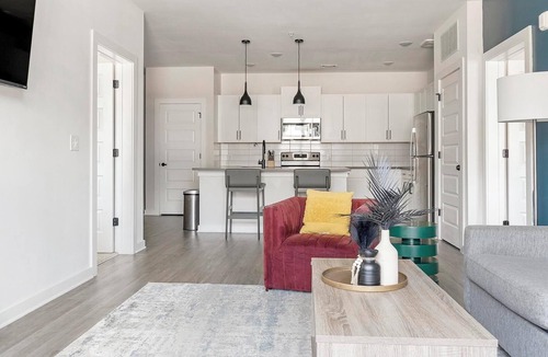 Sugar Hill Apartment | Landing | Stylish 2BD, Pool, Clubhouse